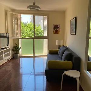  Apartamento Luminoso En Cercano A La Playa Y A Barcelona